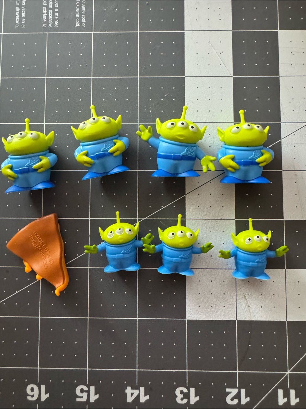 Alien Toy Story Figures Set - Green & Blue Kids Toys